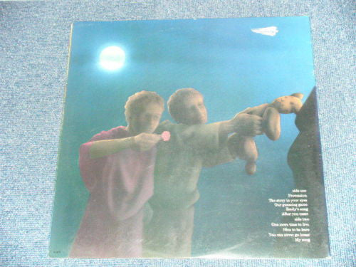 The Moody Blues : Every Good Boy Deserves Favour (LP, Album, RE, Gat)